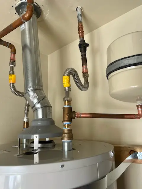 Water heater installation and plumbing repair in Gebhart